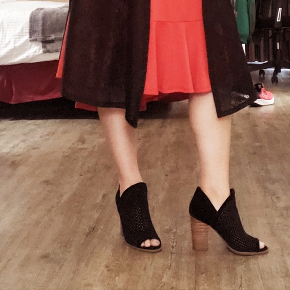 Lucky Brand Peep Toe Block Heel Bootie - Picture 9 of 9